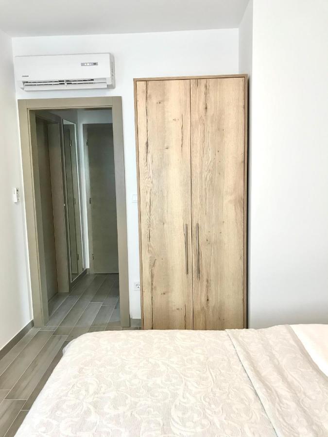 Cocoville Beach House- Makarska Appartement Buitenkant foto