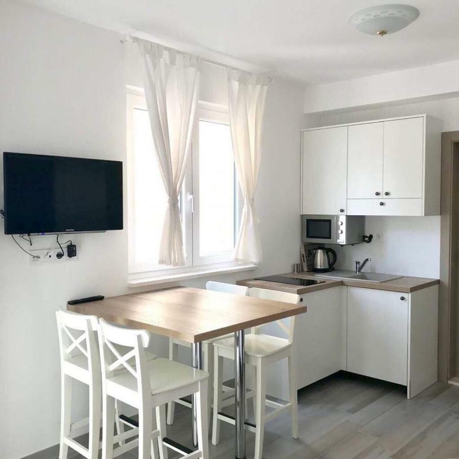 Cocoville Beach House- Makarska Appartement Buitenkant foto