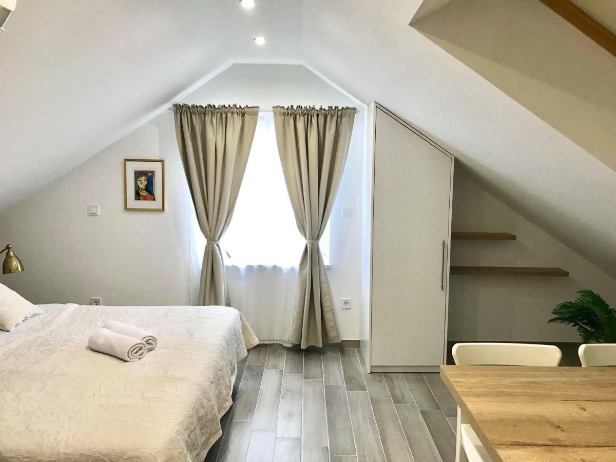 Cocoville Beach House- Makarska Appartement Buitenkant foto
