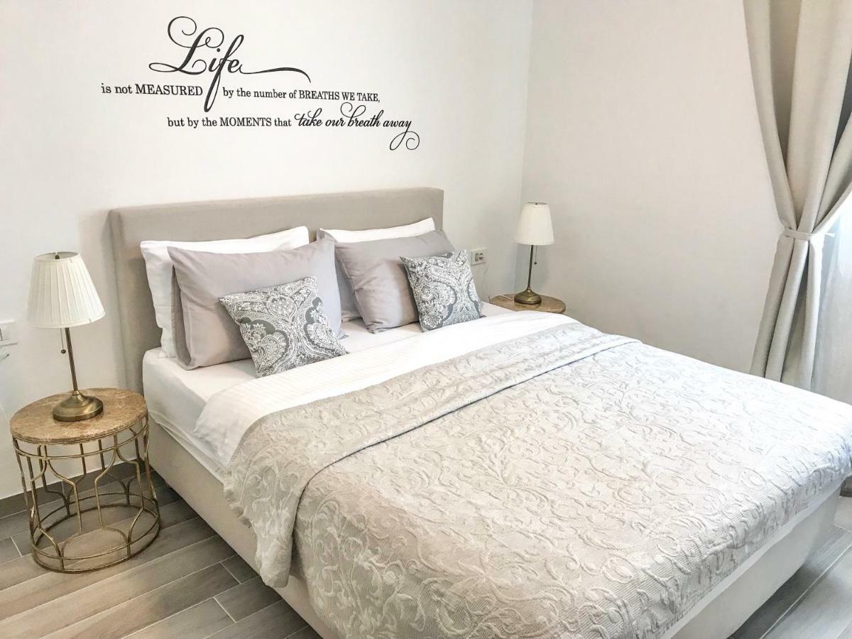 Cocoville Beach House- Makarska Appartement Buitenkant foto